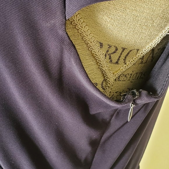 Navy and white gown - Picture 10 of 13